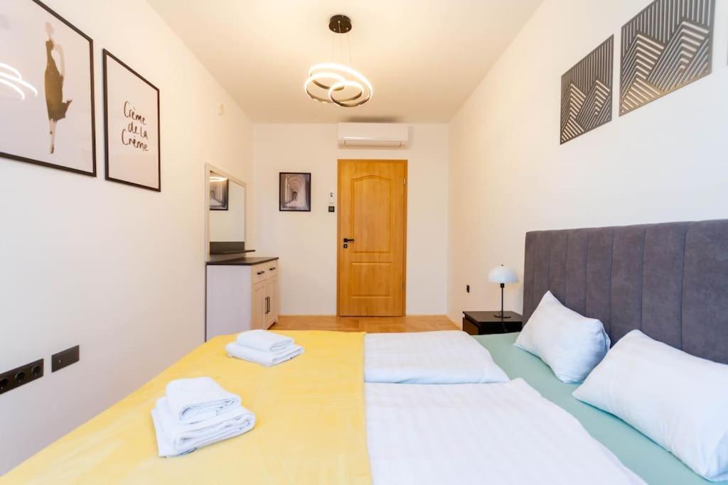 Апартаменты Gozsdu White Raven 3 - Terrace And Free Underground Parking Будапешт Экстерьер фото