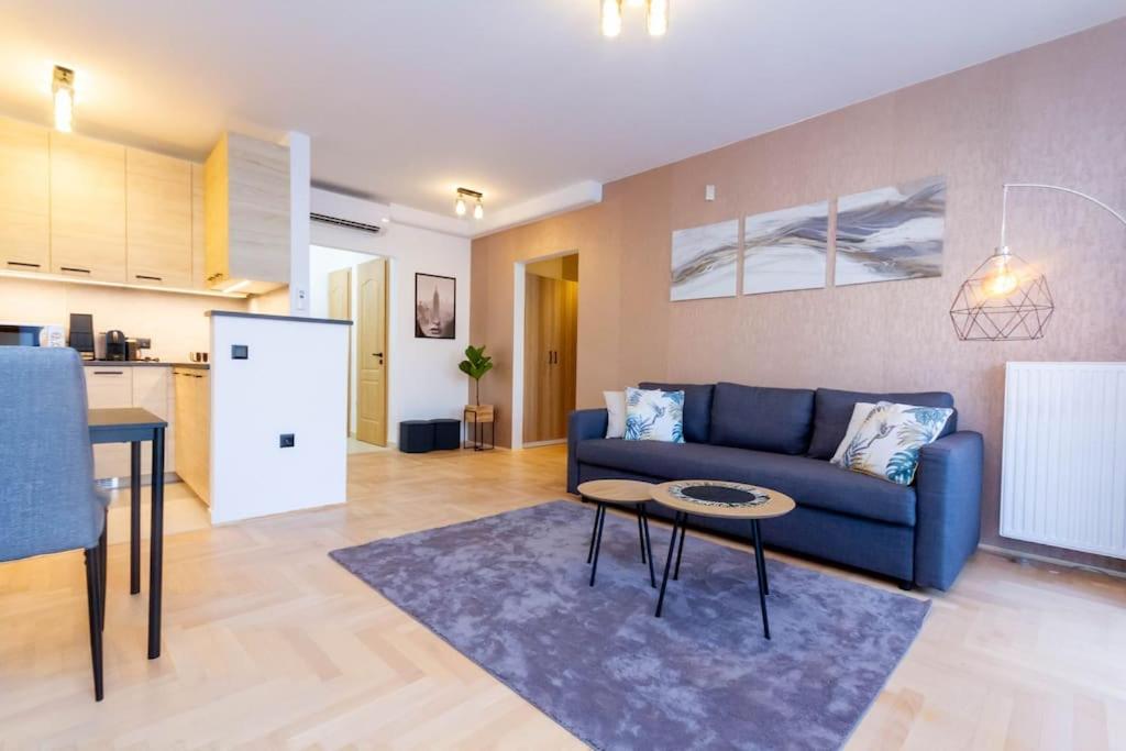 Апартаменты Gozsdu White Raven 3 - Terrace And Free Underground Parking Будапешт Экстерьер фото